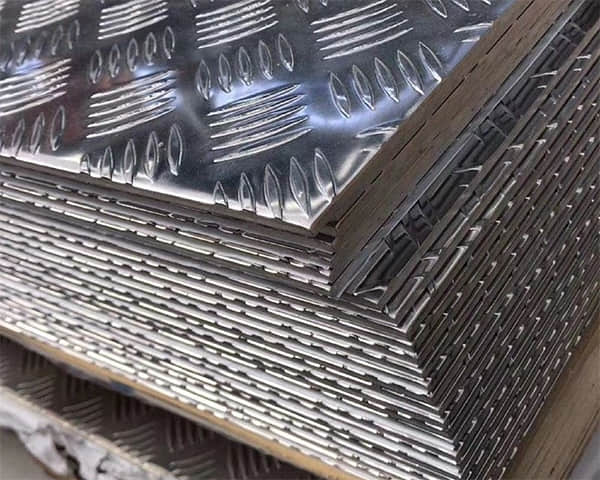 Aluminum Tread Plate  5 bar